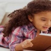 آموزش کودکان با مطالعه کتاب